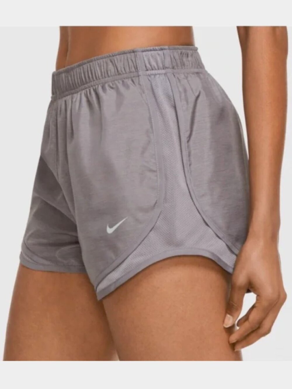 NWT! NEW NIKE WOMENS DRY TEMPO DRI-FIT 3" RUNNING SHORTS GUNSMOKE WOLF GREY XS
